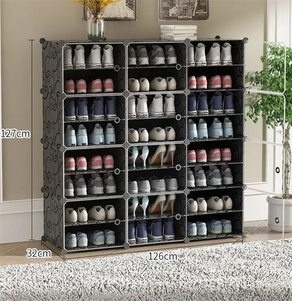 Shoe rack with cover